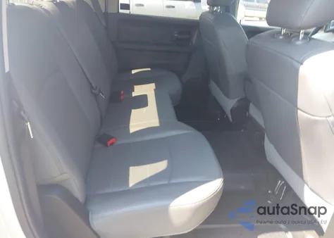 2019 Ram 1500 Classic Tradesman z USA, uszkodzony, nr VIN 3C6RR6KGXKG686743